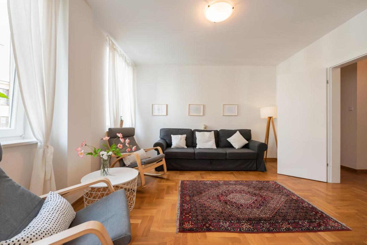 New Town Spacious Apartment Βαρσοβία Εξωτερικό φωτογραφία