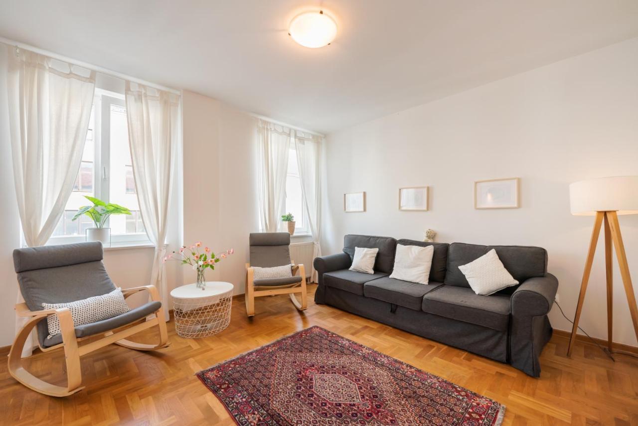New Town Spacious Apartment Βαρσοβία Εξωτερικό φωτογραφία