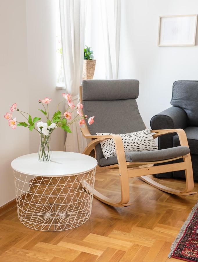 New Town Spacious Apartment Βαρσοβία Εξωτερικό φωτογραφία