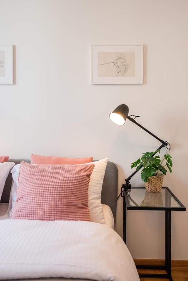 New Town Spacious Apartment Βαρσοβία Εξωτερικό φωτογραφία
