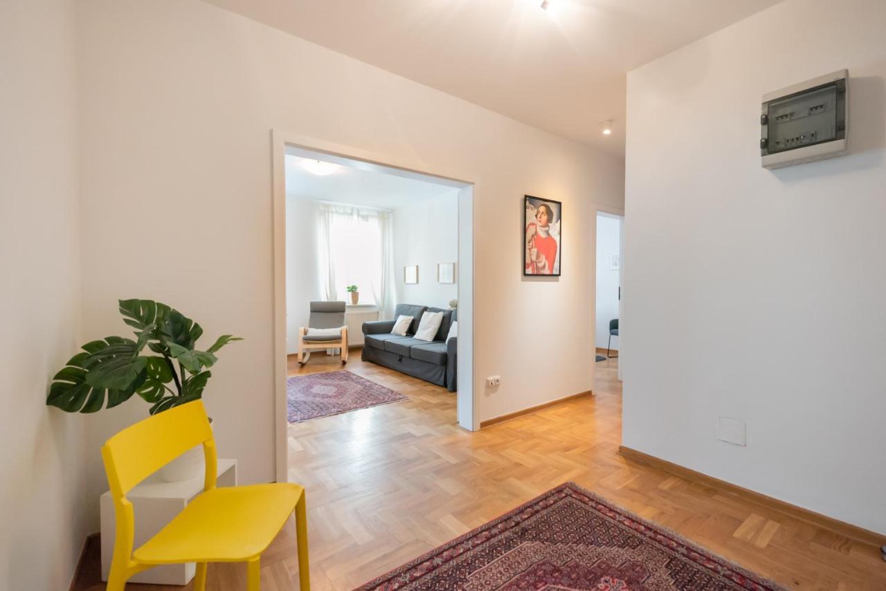 New Town Spacious Apartment Βαρσοβία Εξωτερικό φωτογραφία